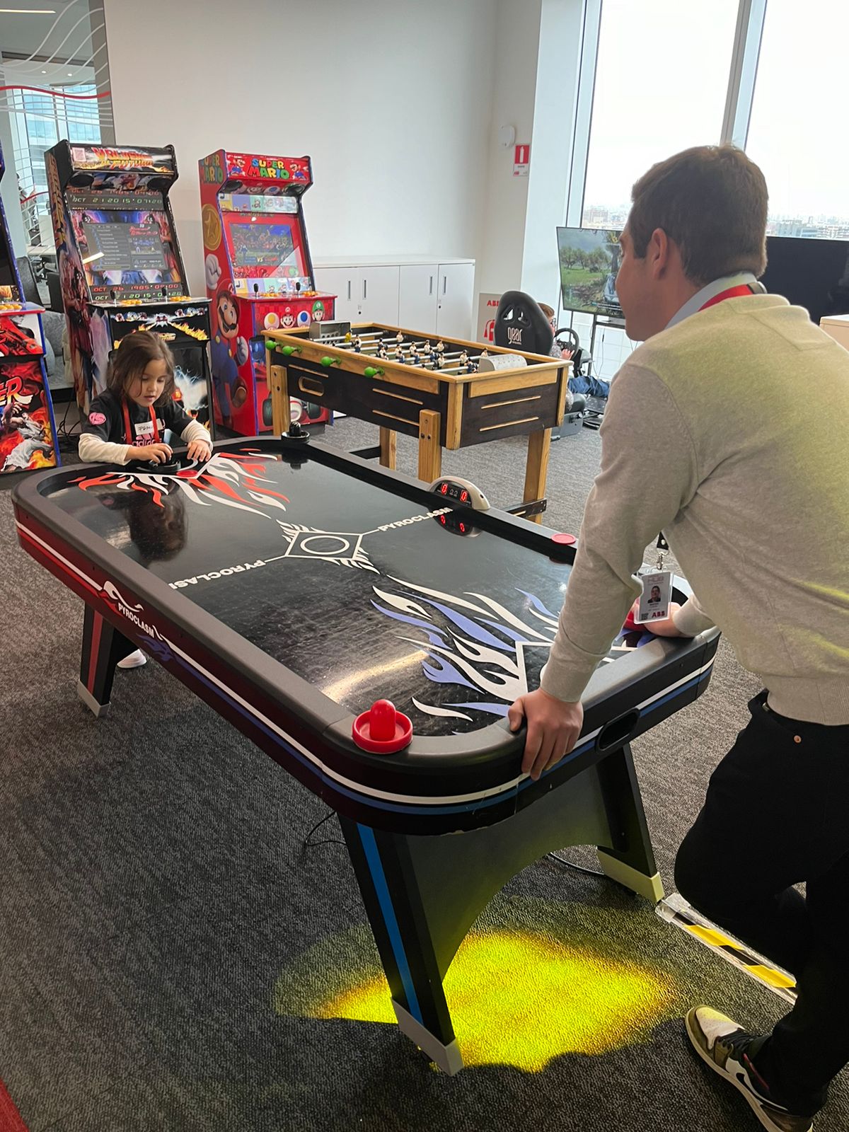 Promoción 2 (1 Arcade +1 Hockey Grande+ 1 taca taca profesional)